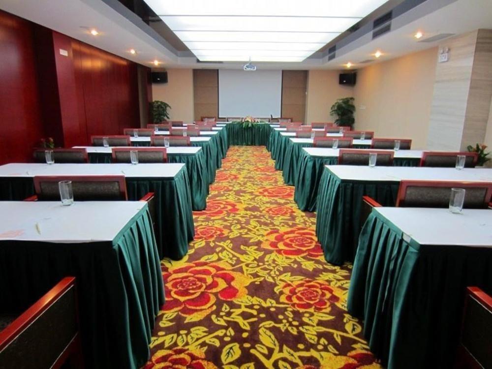 Elite Garden Hotel Yangshuo Exterior photo